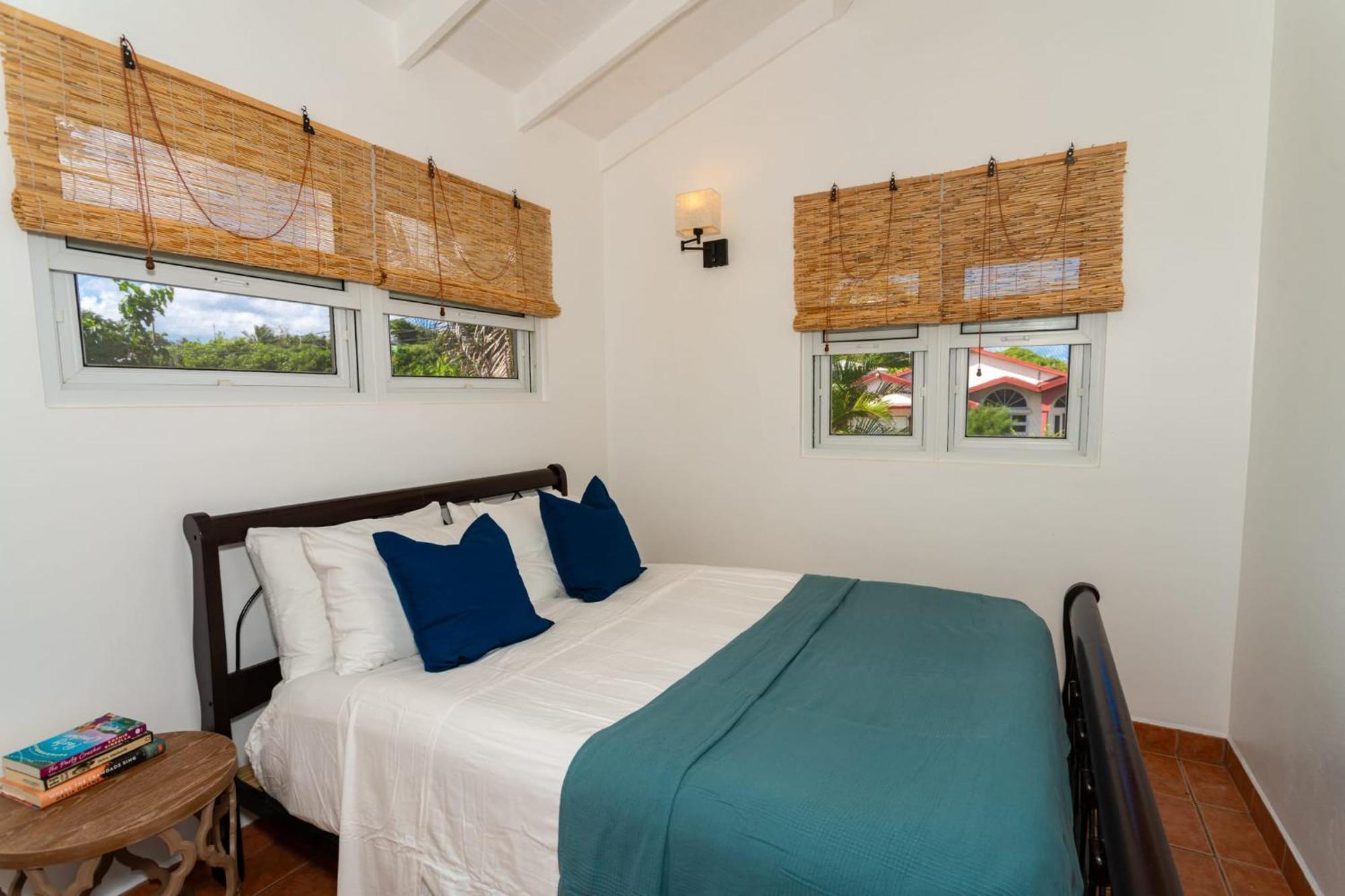 Hodges Bay House Apartment Calibishie ภายนอก รูปภาพ