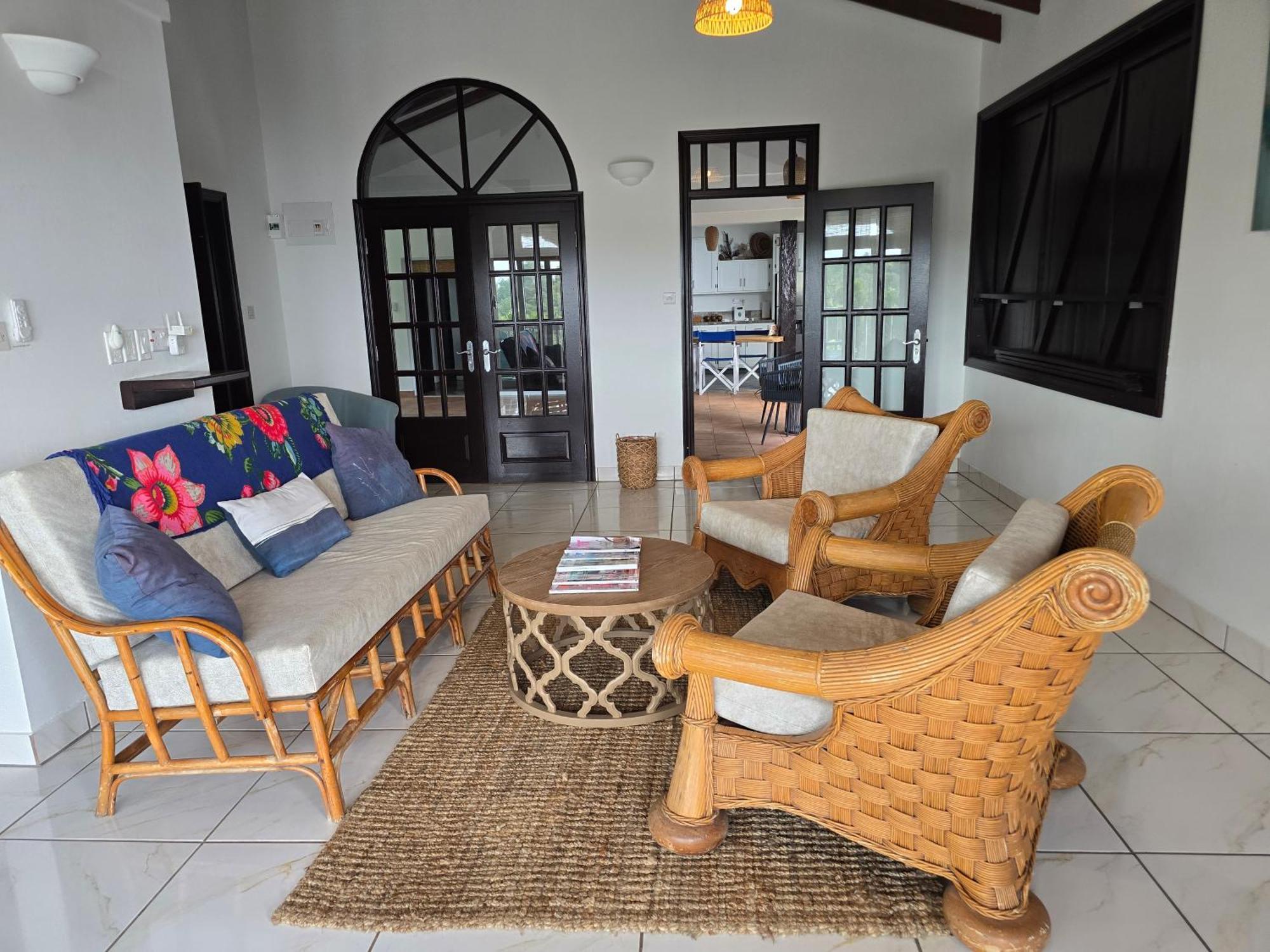 Hodges Bay House Apartment Calibishie ภายนอก รูปภาพ